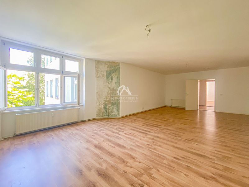 NICE PRICE! KLASSISCH SCHÖNE ALTBAUWOHNUNG IN ERSTKLASSIGR LAGE MIT VIEL PLATZ! PROVISIONSFREI